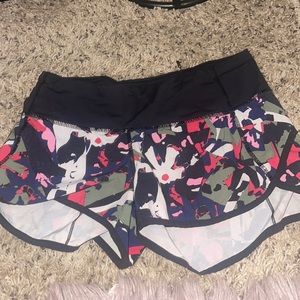 Great Condition, Only worn a couple times, Lulu shorts